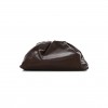 BOTTEGA VENETA SMOOTH BUTTER CALF THE POUCH OVERSIZED CLUTCH BROWNIE (39*19*9cm) BOTTEGA VENETA SMOOTH BUTTER CALF THE POUCH OVERSIZED CLUTCH BROWNIE (39*19*9cm)