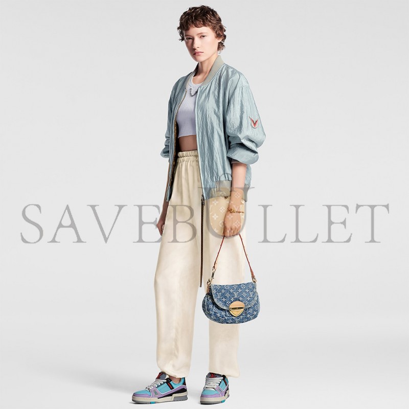 LOUIS VUITTON LV TRAINER SNEAKER 1ACFYB LOUIS VUITTON LV TRAINER SNEAKER 1ACFYB