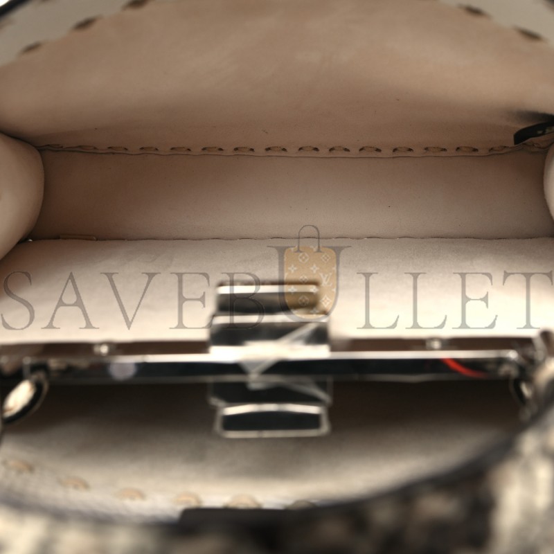 FENDI VITELLO GRANATO CAMOSCIO ELAPHE PYTHON PRINT MACRO STITCHINGS SMALL PEEKABOO I SEE U ICONIC SATCHEL WHITE ROCCIA (33*25*11cm) FENDI VITELLO GRANATO CAMOSCIO ELAPHE PYTHON PRINT MACRO STITCHINGS SMALL PEEKABOO I SEE U ICONIC SATCHEL WHITE ROCCIA (33*25*11cm)
