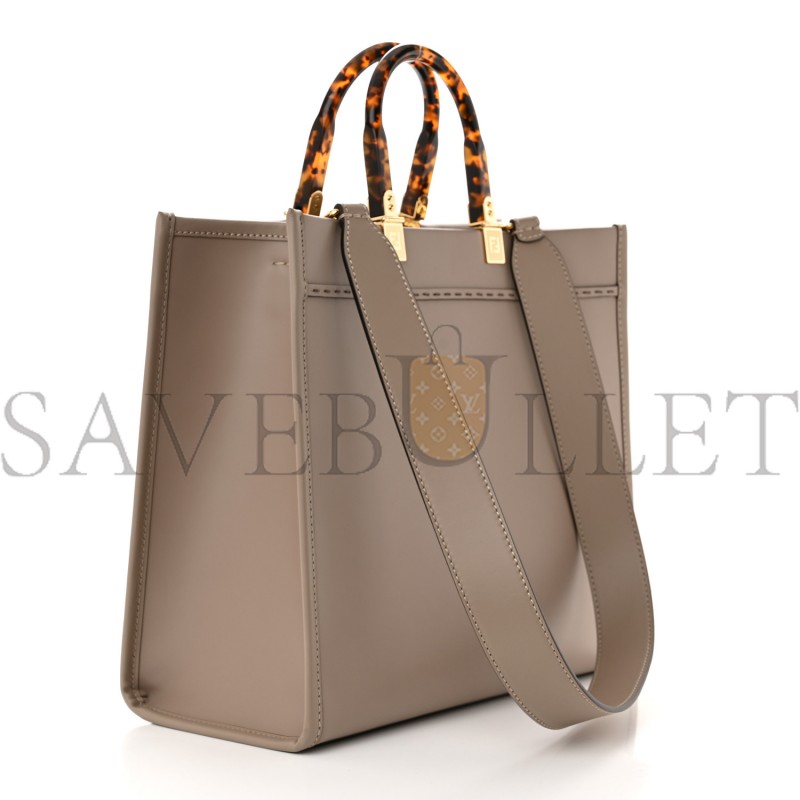 FENDI VITELLO KING PLEXIGLASS LOGO EMBOSSED MEDIUM FENDI SUNSHINE SHOPPER TOTE TORTORA (36*30*15cm) FENDI VITELLO KING PLEXIGLASS LOGO EMBOSSED MEDIUM FENDI SUNSHINE SHOPPER TOTE TORTORA (36*30*15cm)