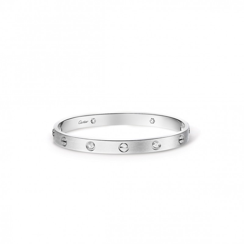 CARTIER BRACELET LOVE, MODÈLE CLASSIQUE, FINITION BROSSÉE, 4 DIAMANTS B6080217