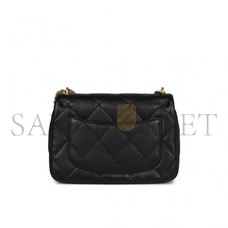 CHANEL CAVIAR QUILTED MINI SWEETHEART FLAP BLACK (20*14*8cm) 