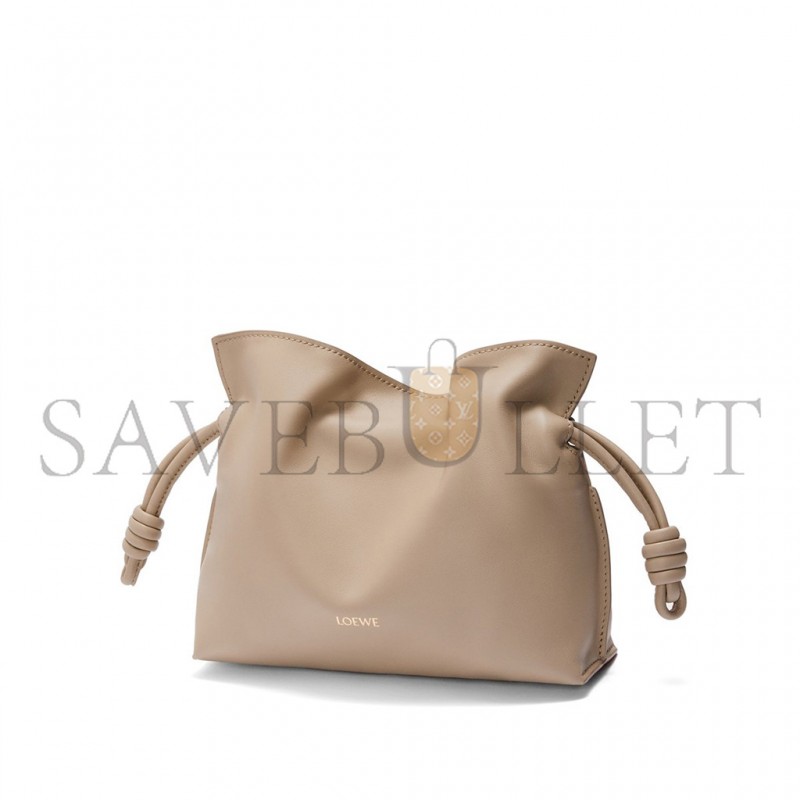 LOEWE MINI FLAMENCO CLUTCH IN NAPPA CALFSKIN 0011191020 (23.9*18*9cm)