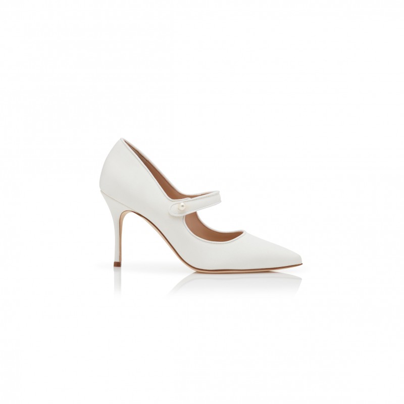 MANOLO BLAHNIK CAMPARIPEARL WHITE CREPE DE CHINE MARY JANE PUMPS 424-2023-0001 MANOLO BLAHNIK CAMPARIPEARL WHITE CREPE DE CHINE MARY JANE PUMPS 424-2023-0001