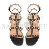 VALENTINO ROCKSTUD FLAT CALFSKIN SANDAL WITH STRAPS 5W2S0A05VOD_0NO VALENTINO ROCKSTUD FLAT CALFSKIN SANDAL WITH STRAPS 5W2S0A05VOD_0NO