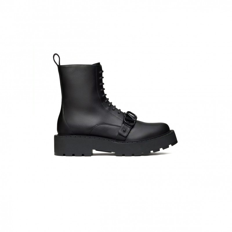 VALENTINO VLOGO SIGNATURE CALFSKIN COMBAT BOOT 45MM 5W0S0KT9EQC_0NO VALENTINO VLOGO SIGNATURE CALFSKIN COMBAT BOOT 45MM 5W0S0KT9EQC_0NO