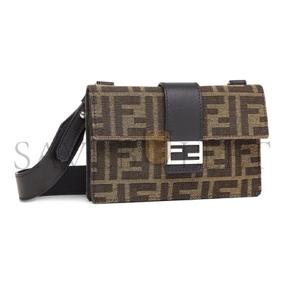 FENDI BAGUETTE CONVERTIBLE POUCH ZUCCA CANVAS BROWN 7M0295A9ZLF0L3T (17*10*2cm)