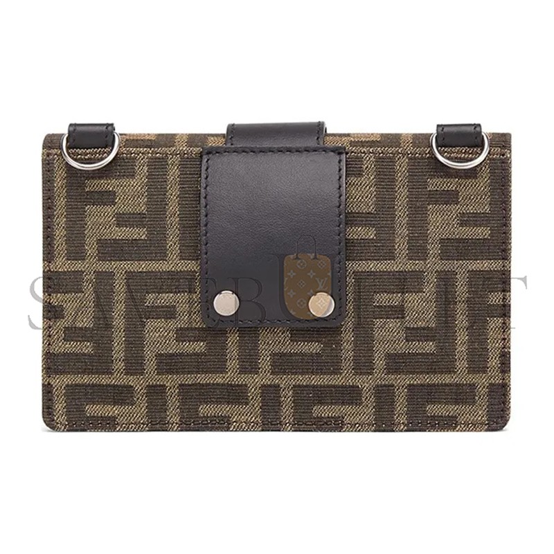 FENDI BAGUETTE CONVERTIBLE POUCH ZUCCA CANVAS BROWN 7M0295A9ZLF0L3T (17*10*2cm)