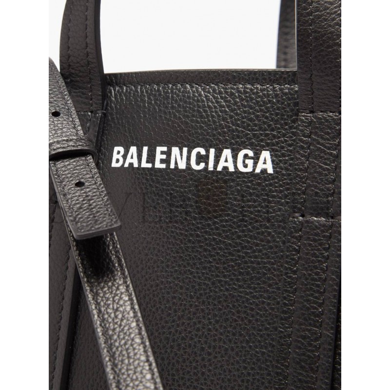 BALENCIAGA BLACK EVERYDAY LOGO-PRINT LEATHER TOTE BAG MATCHESFASHION US (22.5*14.5*10cm)