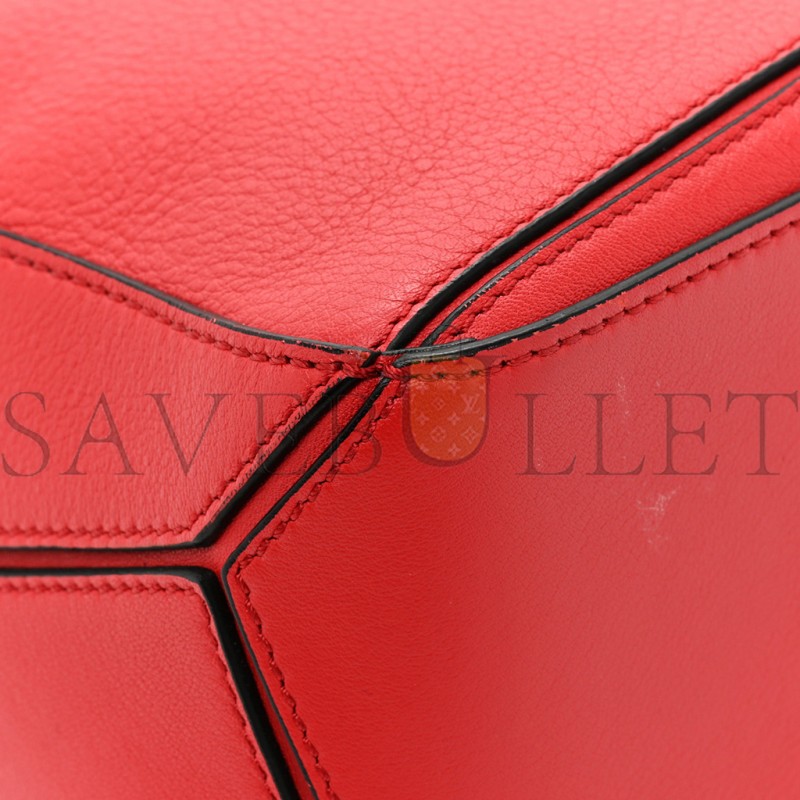 LOEWE CALFSKIN SMALL PUZZLE BAG SCARLET (24*16.5*10.5cm) LOEWE CALFSKIN SMALL PUZZLE BAG SCARLET (24*16.5*10.5cm)