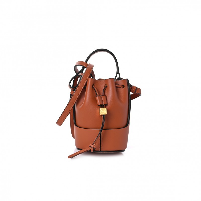 LOEWE CALFSKIN BALLOON NANO BUCKET BAG TAN (14*9*5cm) LOEWE CALFSKIN BALLOON NANO BUCKET BAG TAN (14*9*5cm)