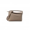 LOEWE GRAINED CALFSKIN SMALL PUZZLE EDGE BAG SAND (24*16.5*10.5cm) LOEWE GRAINED CALFSKIN SMALL PUZZLE EDGE BAG SAND (24*16.5*10.5cm)