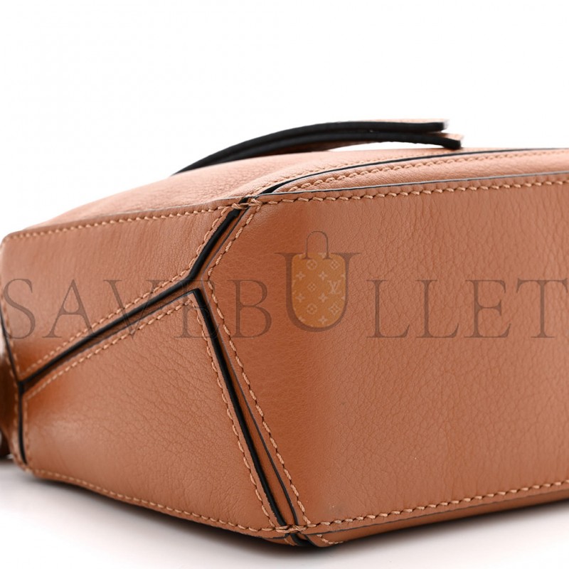 LOEWE CALFSKIN MINI PUZZLE BAG TAN (18*12.5*8cm) LOEWE CALFSKIN MINI PUZZLE BAG TAN (18*12.5*8cm)