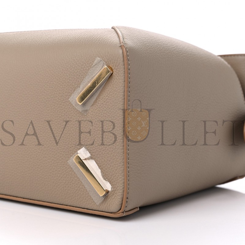 LOEWE GRAINED CALFSKIN SMALL PUZZLE EDGE BAG SAND (24*16.5*10.5cm) LOEWE GRAINED CALFSKIN SMALL PUZZLE EDGE BAG SAND (24*16.5*10.5cm)