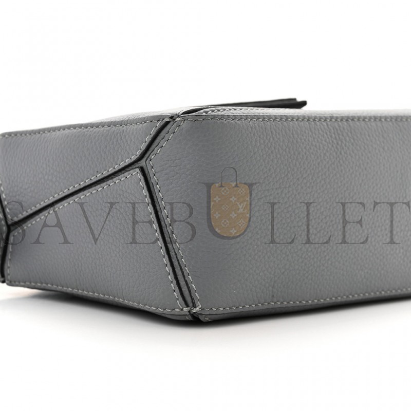 LOEWE CALFSKIN MINI BAG ASPHALT GREY (18*12.5*8cm) LOEWE CALFSKIN MINI BAG ASPHALT GREY (18*12.5*8cm)