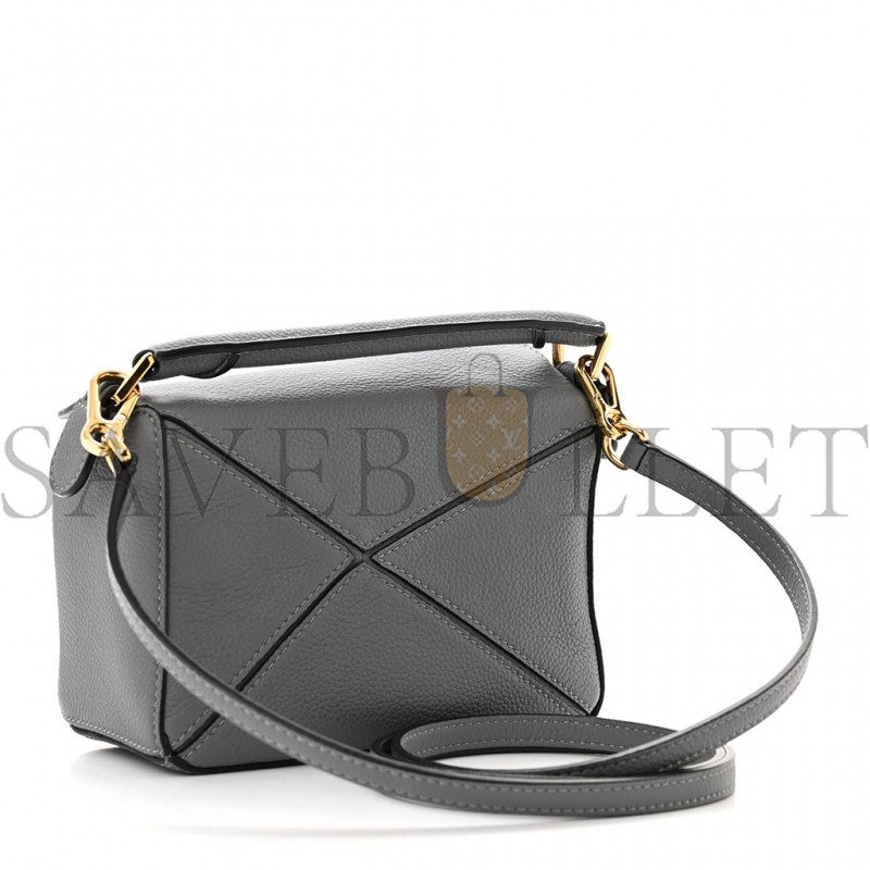 LOEWE CALFSKIN MINI BAG ASPHALT GREY (18*12.5*8cm) LOEWE CALFSKIN MINI BAG ASPHALT GREY (18*12.5*8cm)