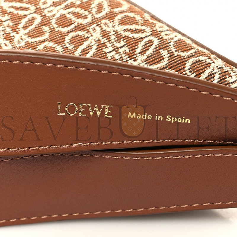 LOEWE JACQUARD ANAGRAM CALFSKIN LUNA BAG TAN PECAN (26*17*8cm) LOEWE JACQUARD ANAGRAM CALFSKIN LUNA BAG TAN PECAN (26*17*8cm)