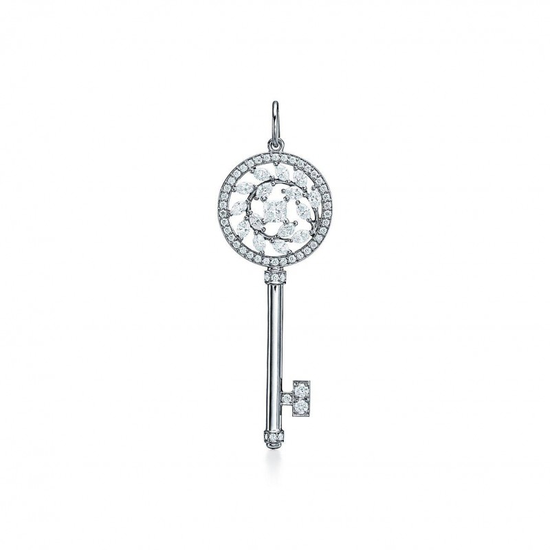 TIFFANY KEYS TIFFANY VICTORIA® DIAMOND VINE KEY IN PLATINUM TIFFANY KEYS TIFFANY VICTORIA® DIAMOND VINE KEY IN PLATINUM