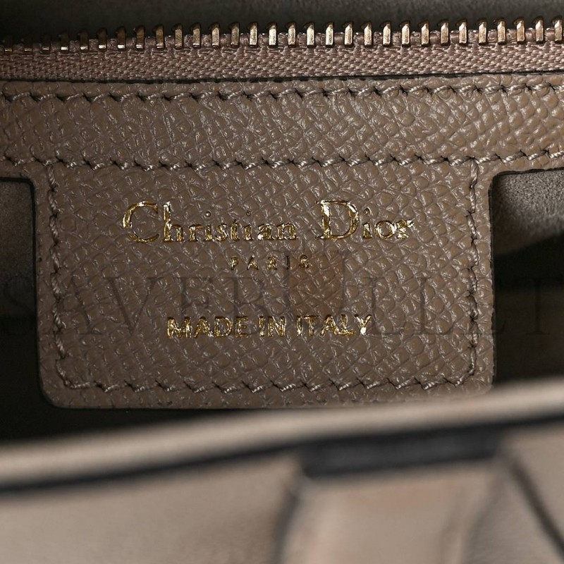 DIOR GRAINED CALFSKIN SADDLE BAG WITH STRAP WARM TAUPE (25*20*7cm) DIOR GRAINED CALFSKIN SADDLE BAG WITH STRAP WARM TAUPE (25*20*7cm)