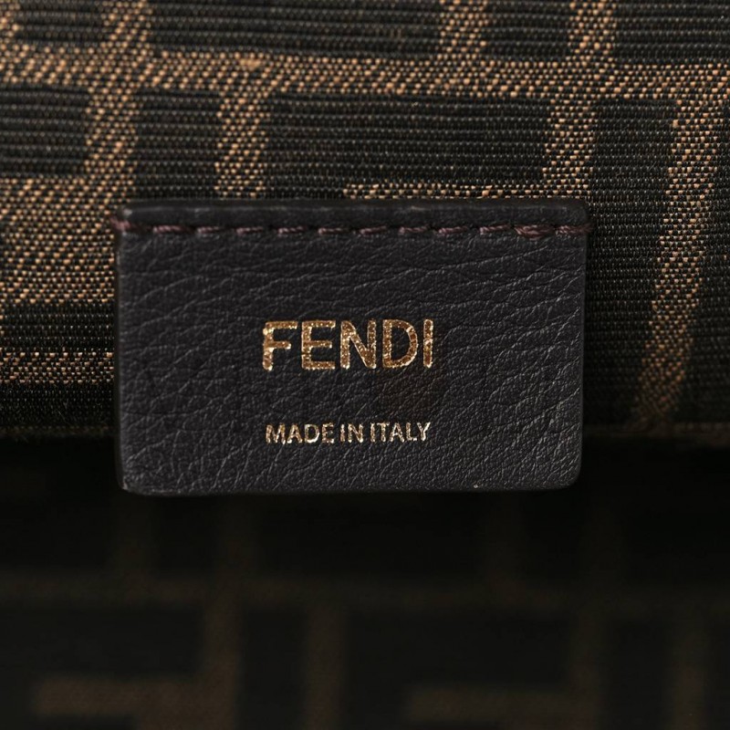 FENDI SHINY NAPPA SMALL FENDI FIRST POUDRE (22*18*10cm)