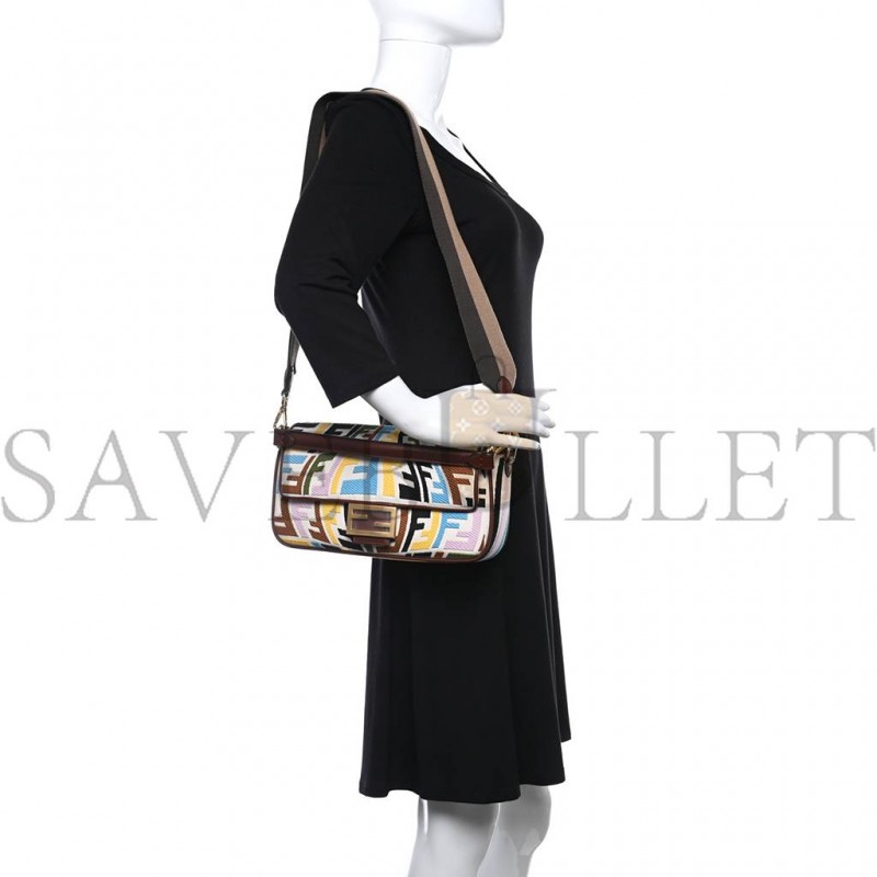 FENDI X SARA COLEMAN CANVAS VITELLO KING SETA FF FISH EYE EMBROIDERED BAGUETTE GREZZO MULTICOLOR GHIANDA (28*15*6cm) FENDI X SARA COLEMAN CANVAS VITELLO KING SETA FF FISH EYE EMBROIDERED BAGUETTE GREZZO MULTICOLOR GHIANDA (28*15*6cm)